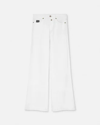Ausgestellte Jeans