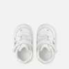 Baby-Sneaker aus bedrucktem Leder