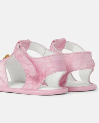 Bedruckte Satin-Sandalen für Babys