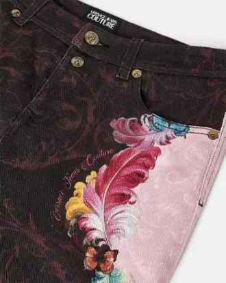 Cabinet De Curiosité Weite Jeans