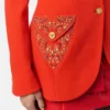 Eng anliegender, einreihiger Blazer aus Wolle mit Nieten