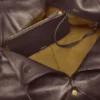Große Schultertasche Protea aus Nappaleder