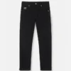 Jeans mit gesticktem Logo