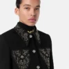 Kurze Jacke aus Wolle mit Nieten