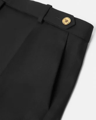Masculine Shorts aus Gabardine