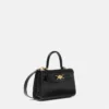 Medusa 95 Kleine Handtasche mit Krokodillederoptik und Tragegriff