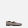Medusa-Slipper aus Wildleder
