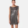 Mini-Kleid aus Metallgewebe mit Sicherheitsnadel
