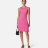 Mini-Kleid mit drapiertem Saum und Sicherheitsnadel
