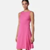 Mini-Kleid mit drapiertem Saum und Sicherheitsnadel