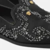 Satin-Slipper mit Medusa-Verzierung