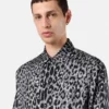 Seidenhemd mit Leopardenmuster