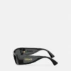 Sonnenbrille mit Logo auf den Gläsern