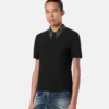 Top aus Envers-Satin mit Nieten