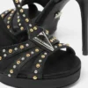 V-förmig verzierte Ledersandalen 120 mm
