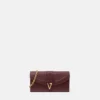 V Lederbrieftasche mit Kette