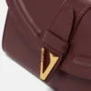 V Lederbrieftasche mit Kette
