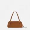Versace Tag Bowlingtasche aus Wildleder