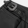 Weite Hose mit barocken Schnallen